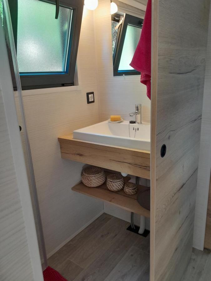 Tiny House Autonome En Pleine Nature Albieres Экстерьер фото